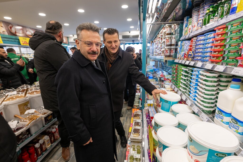 Peynirci Baba, 175. Mağazası ile Eskişehir’de!